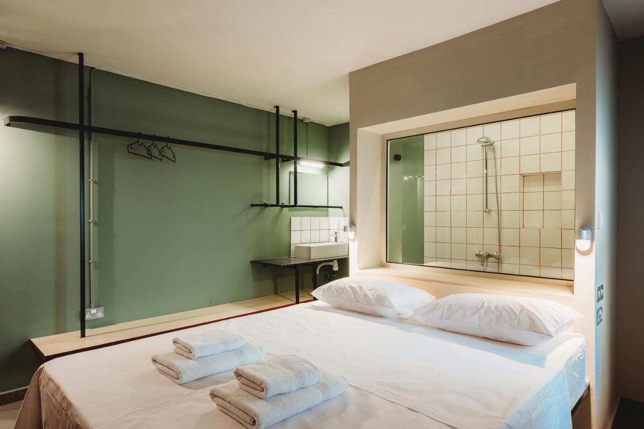Eins Rooms - City Center Лимасол Экстерьер фото