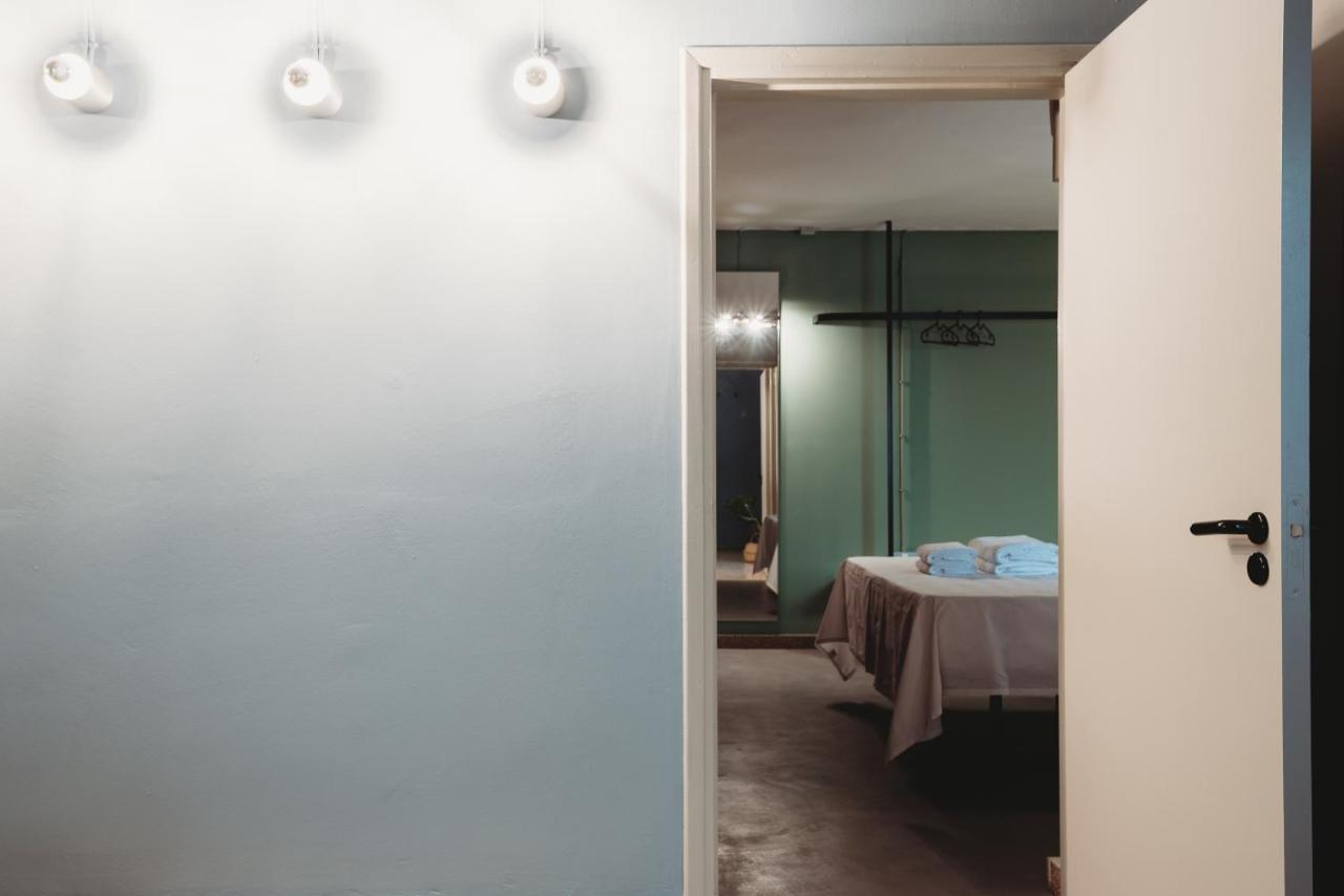 Eins Rooms - City Center Лимасол Экстерьер фото