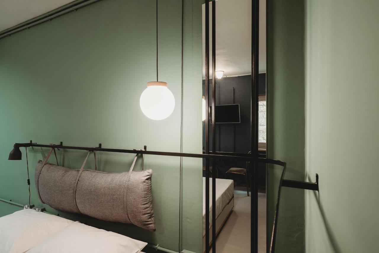 Eins Rooms - City Center Лимасол Экстерьер фото